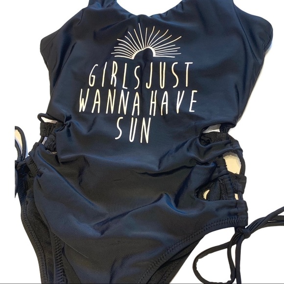 Altar’d State Graphic Lace Up Sides Swim Suit Women’s Small - Picture 3 of 7